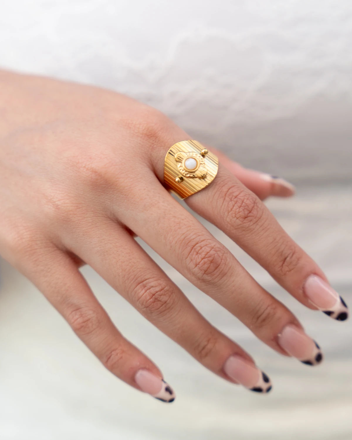 Como Solstice Pearl Ring