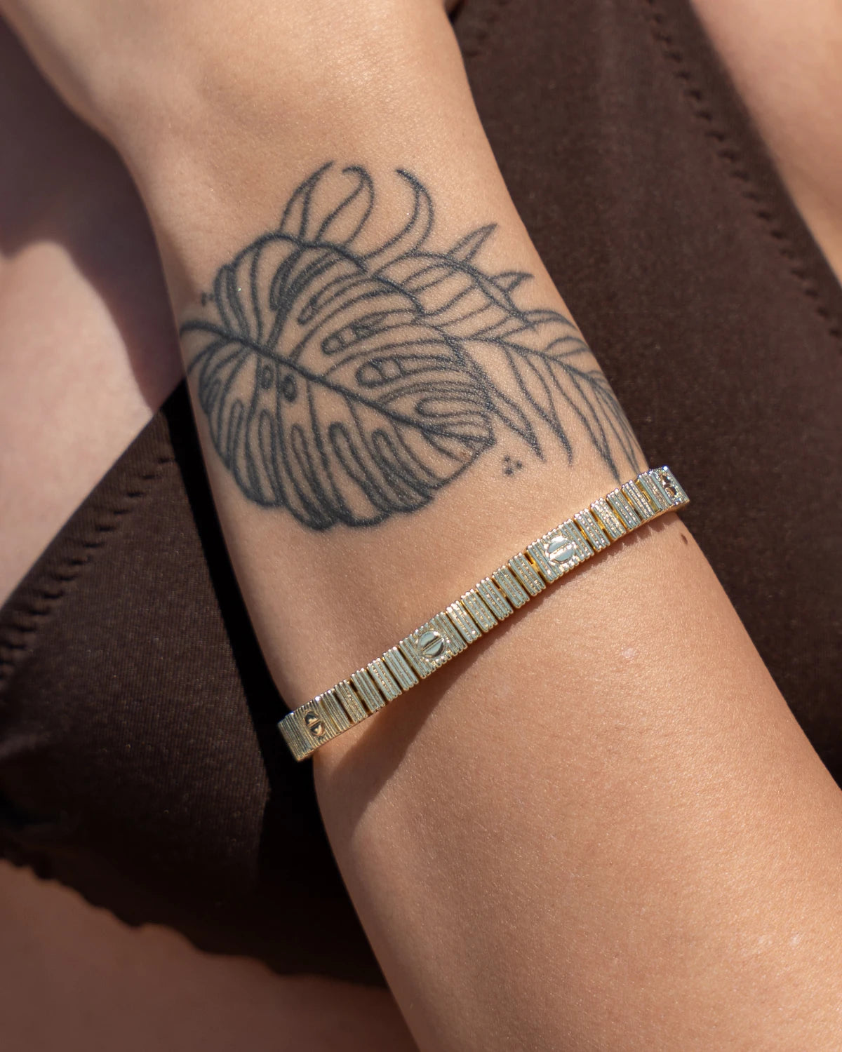 Como Signature Screw Bracelet